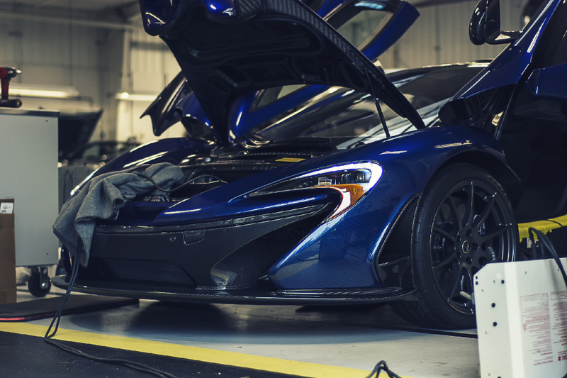 Illustration for article titled Down at the Mclaren Dealer